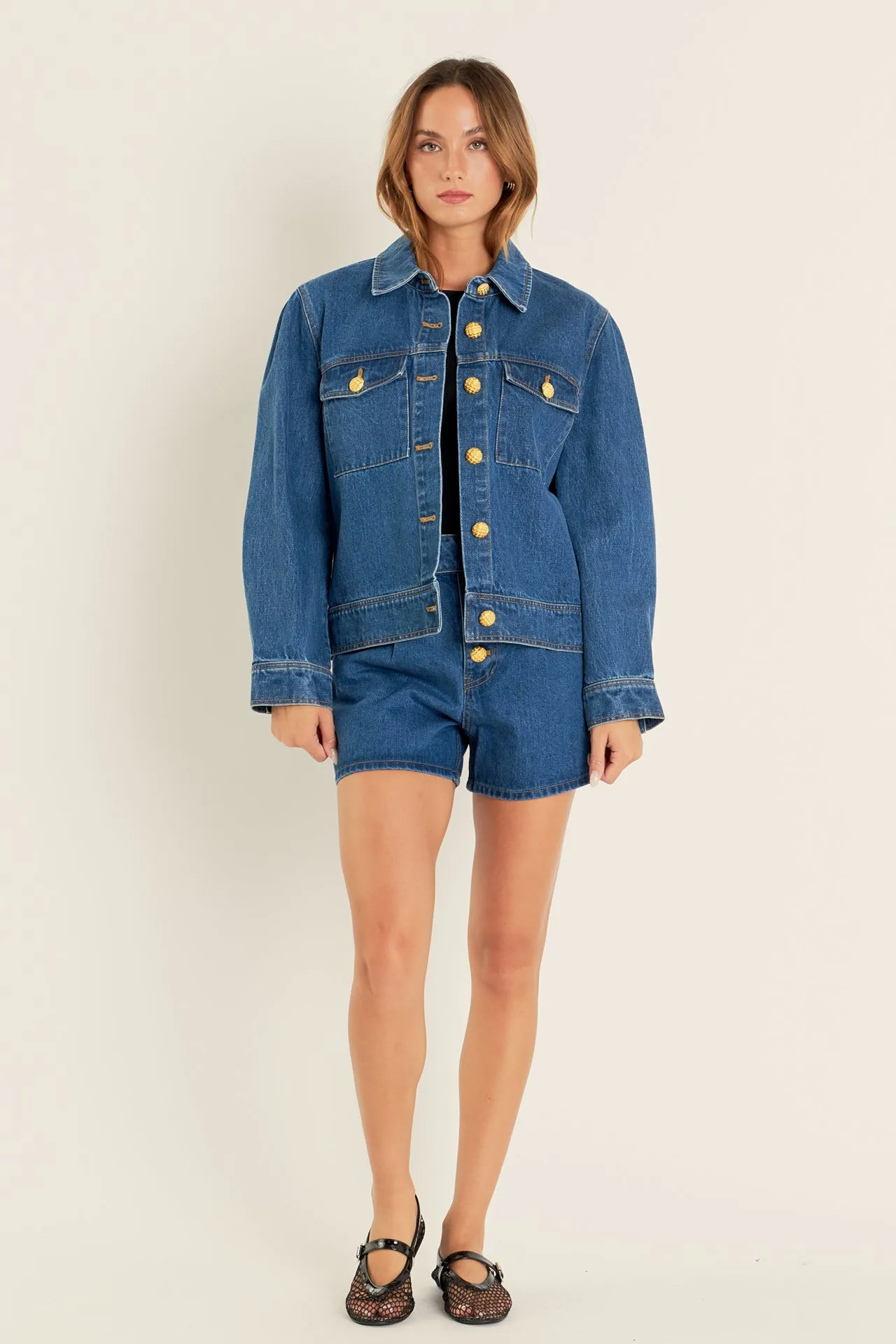 Buttoned Denim Shorts