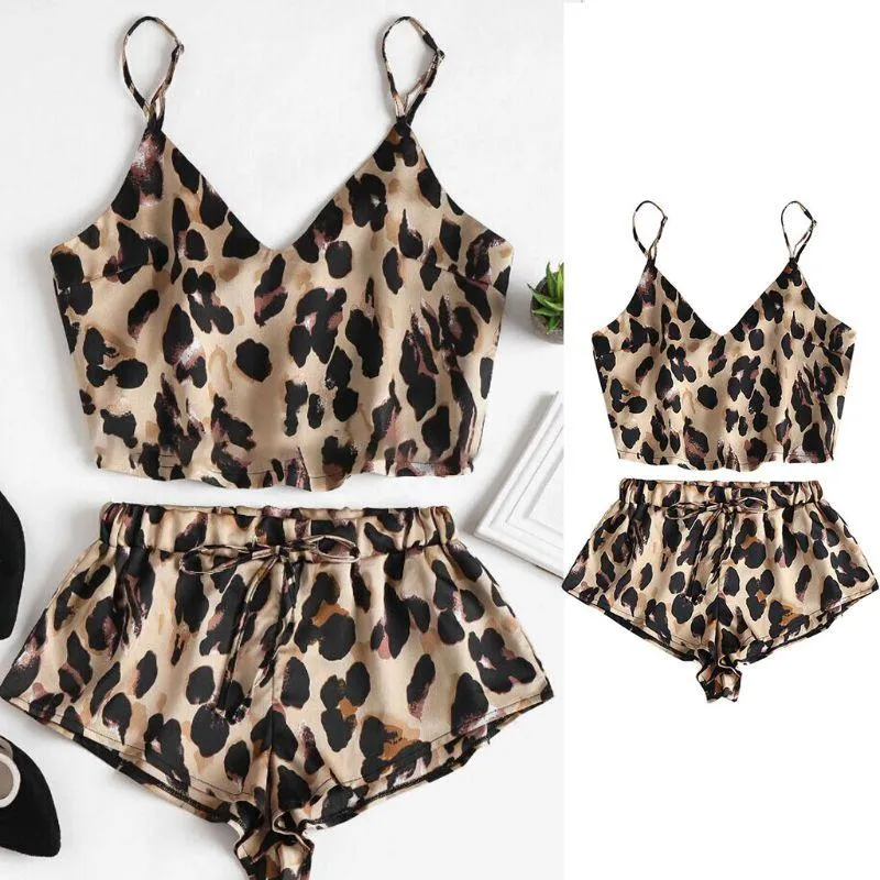 V-Neck Crop Top Leg Shorts Leopard Printed Sleepwear